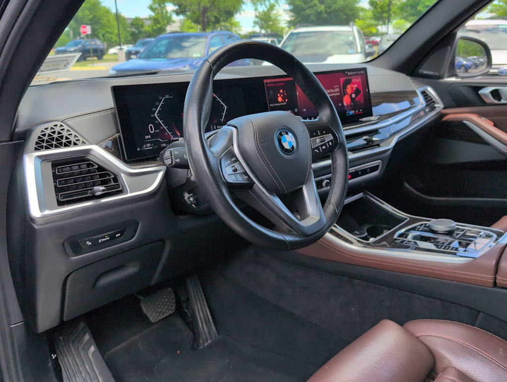 Thumbnail: 2025 BMW X5 - 2