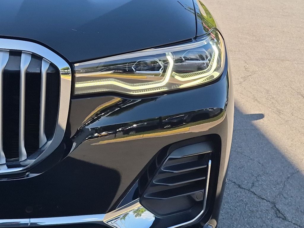 Thumbnail: 2022 BMW X7 - 21
