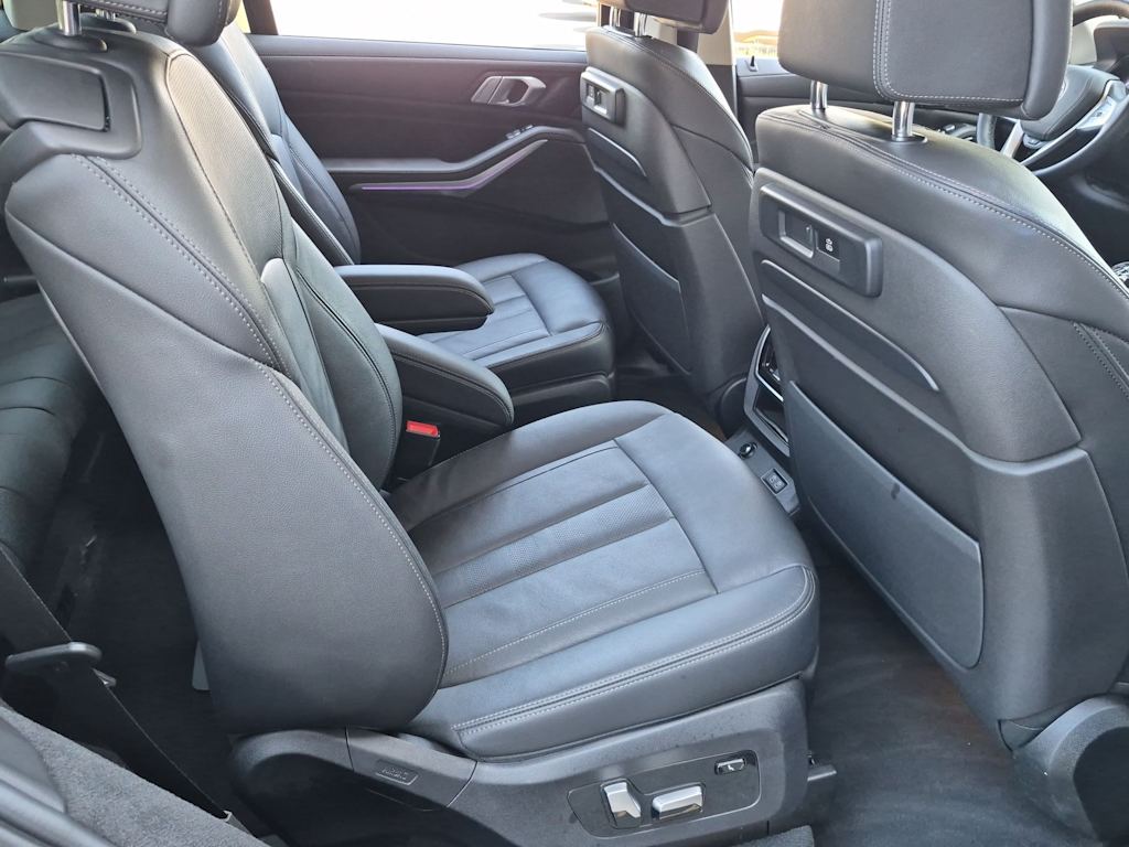 Thumbnail: 2022 BMW X7 - 26
