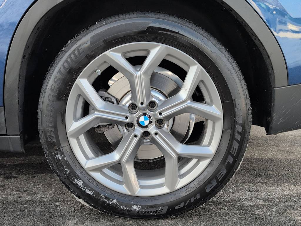 Thumbnail: 2021 BMW X3 - 8