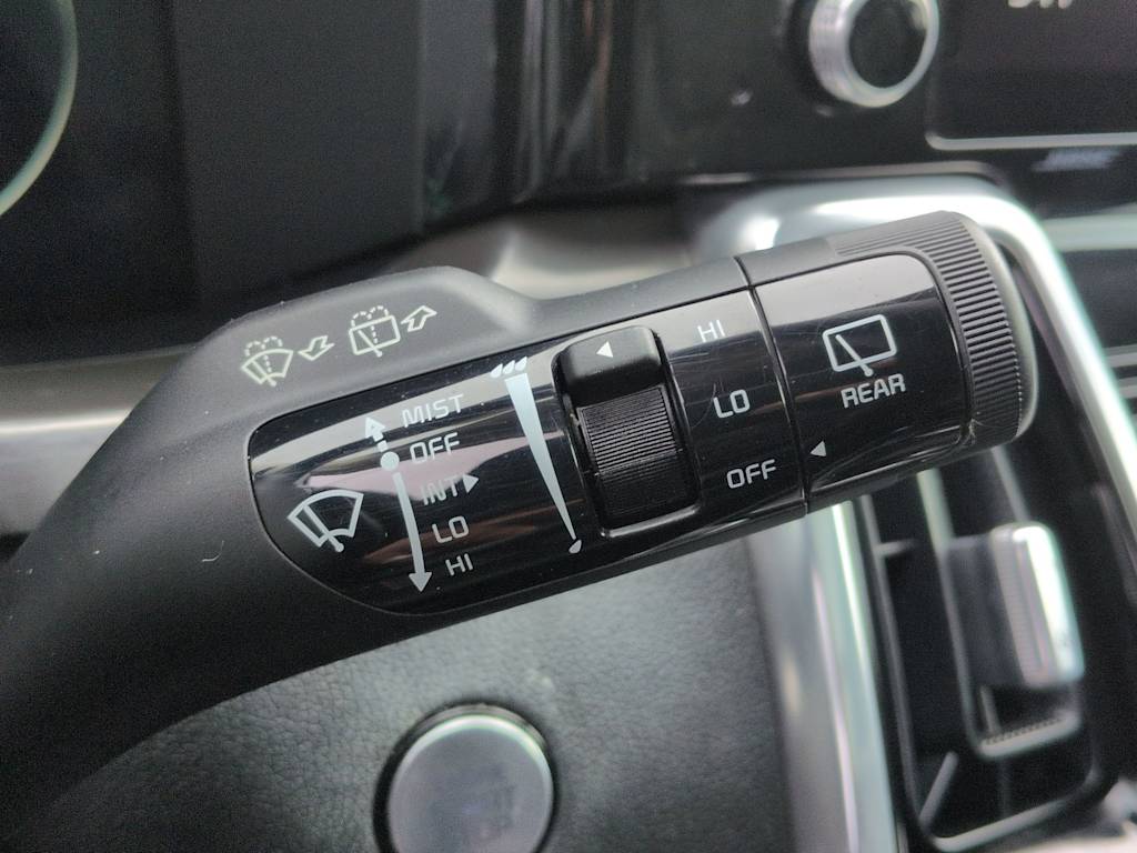 Thumbnail: 2021 Kia Sorento - 32