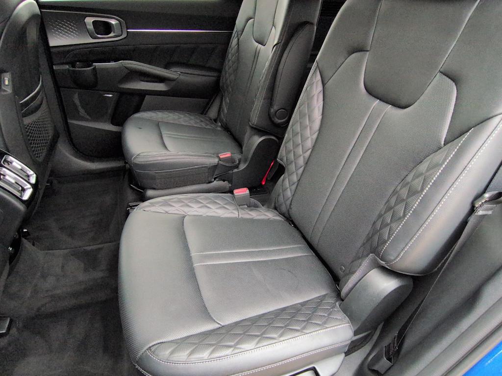 Thumbnail: 2021 Kia Sorento - 13