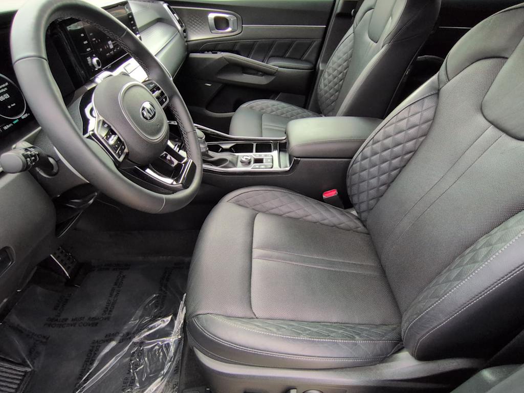 Thumbnail: 2021 Kia Sorento - 11