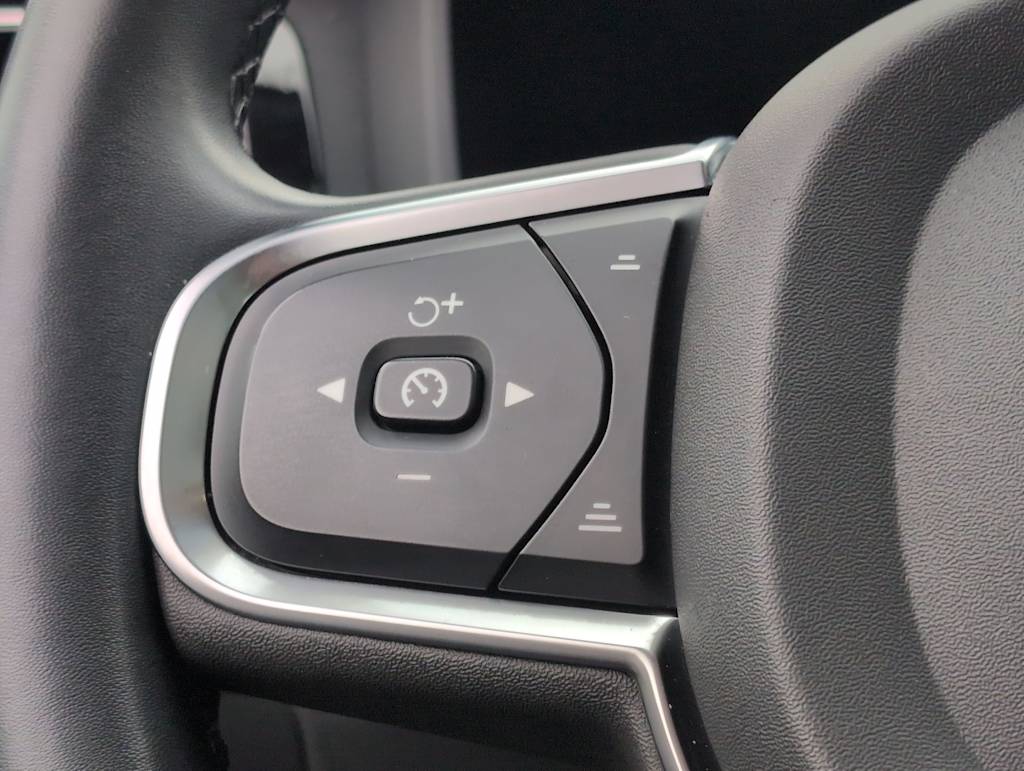 Thumbnail: 2024 Volvo S60 - 27