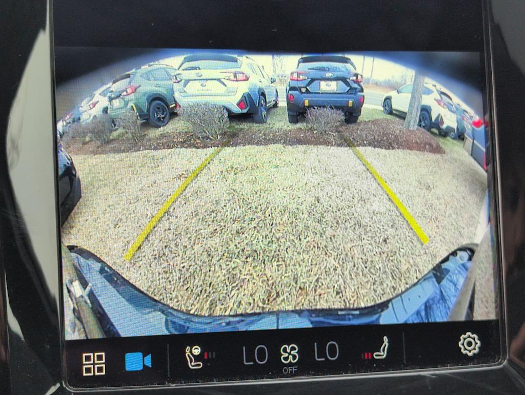 Thumbnail: 2024 Volvo S60 - 32