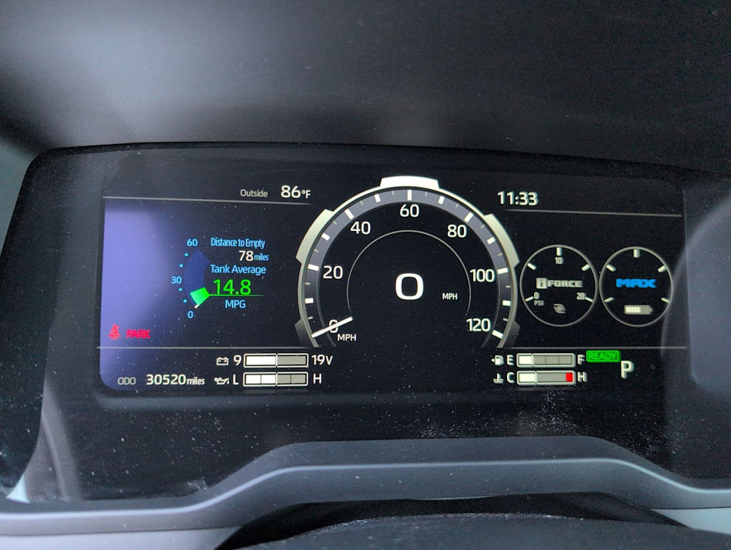 Thumbnail: 2023 Toyota Sequoia - 16