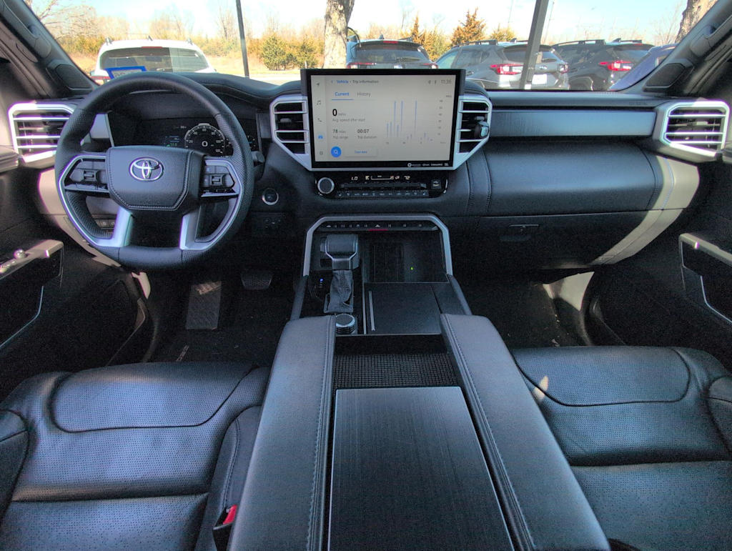Thumbnail: 2023 Toyota Sequoia - 9