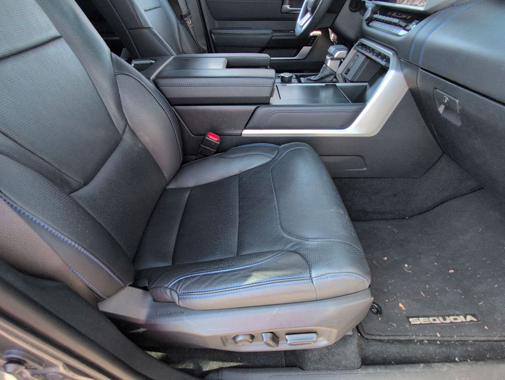 Thumbnail: 2023 Toyota Sequoia - 11