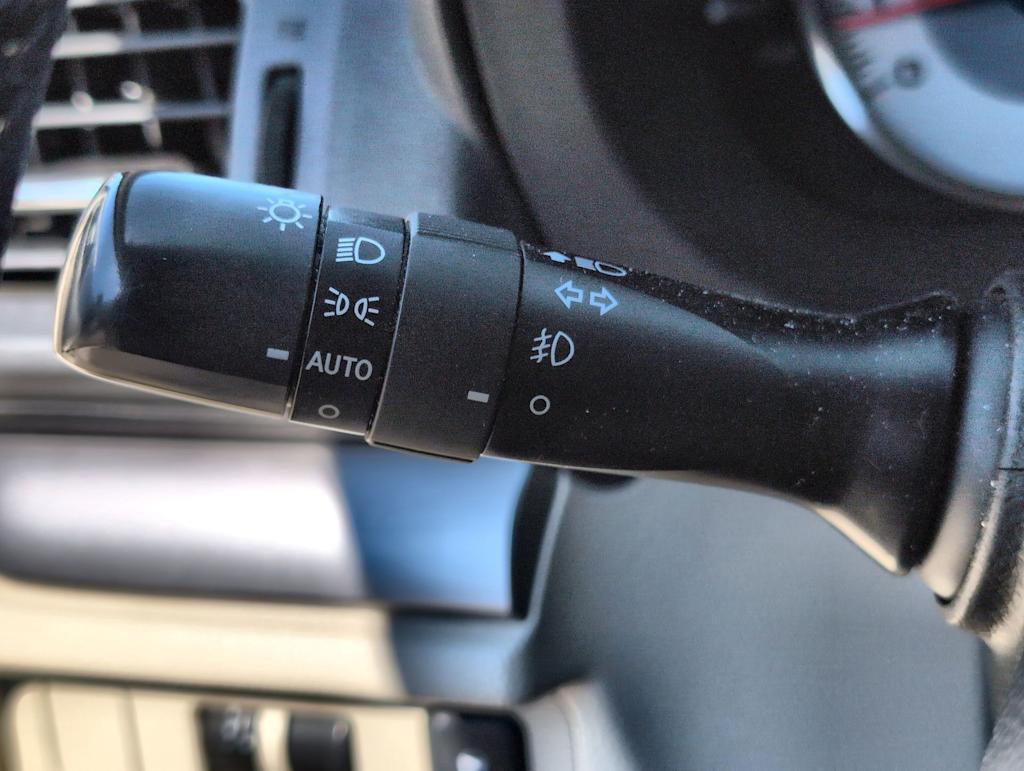 Thumbnail: 2013 Subaru Impreza - 14