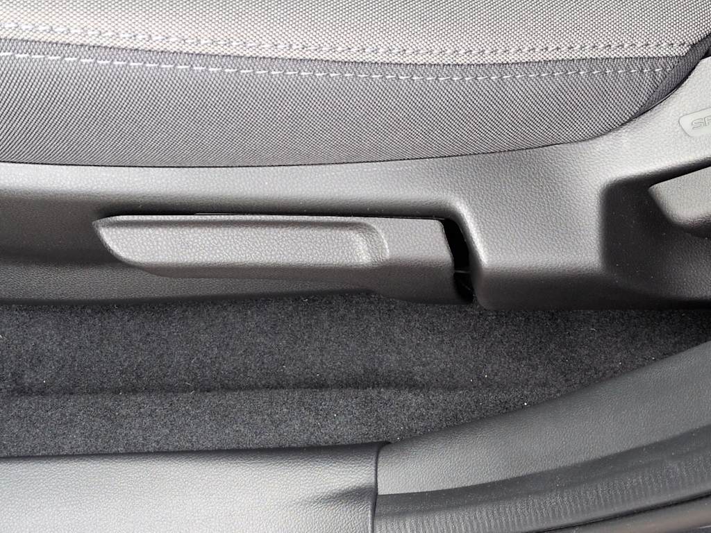 Thumbnail: 2025 Subaru Impreza - 25