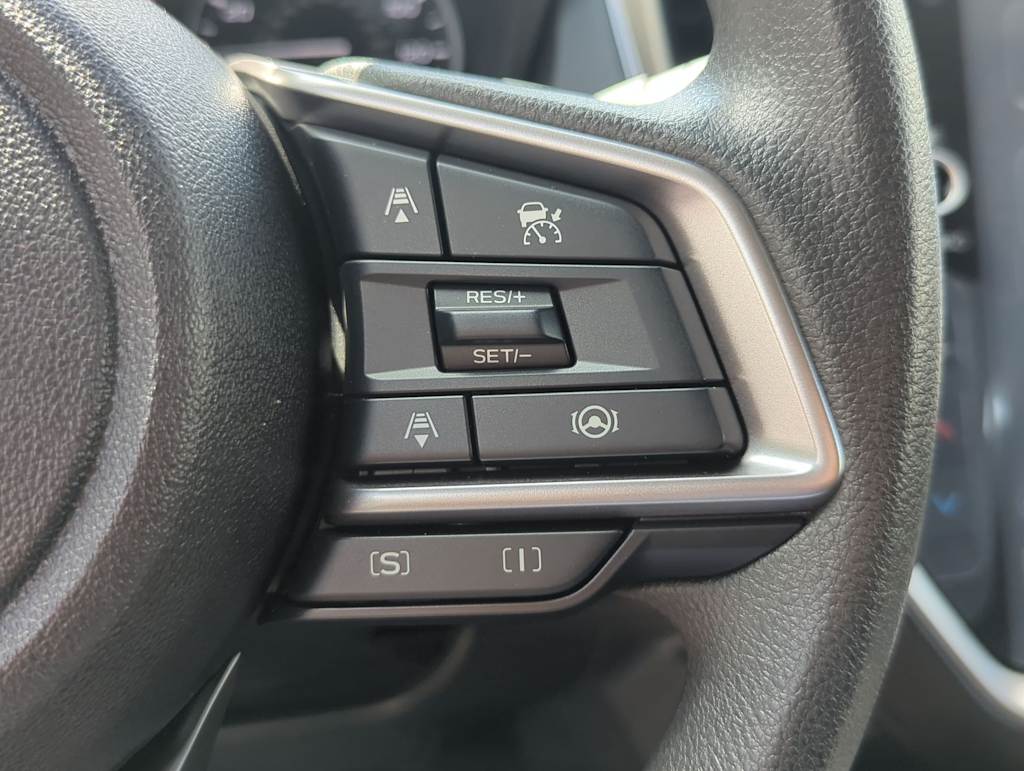 Thumbnail: 2025 Subaru Impreza - 32