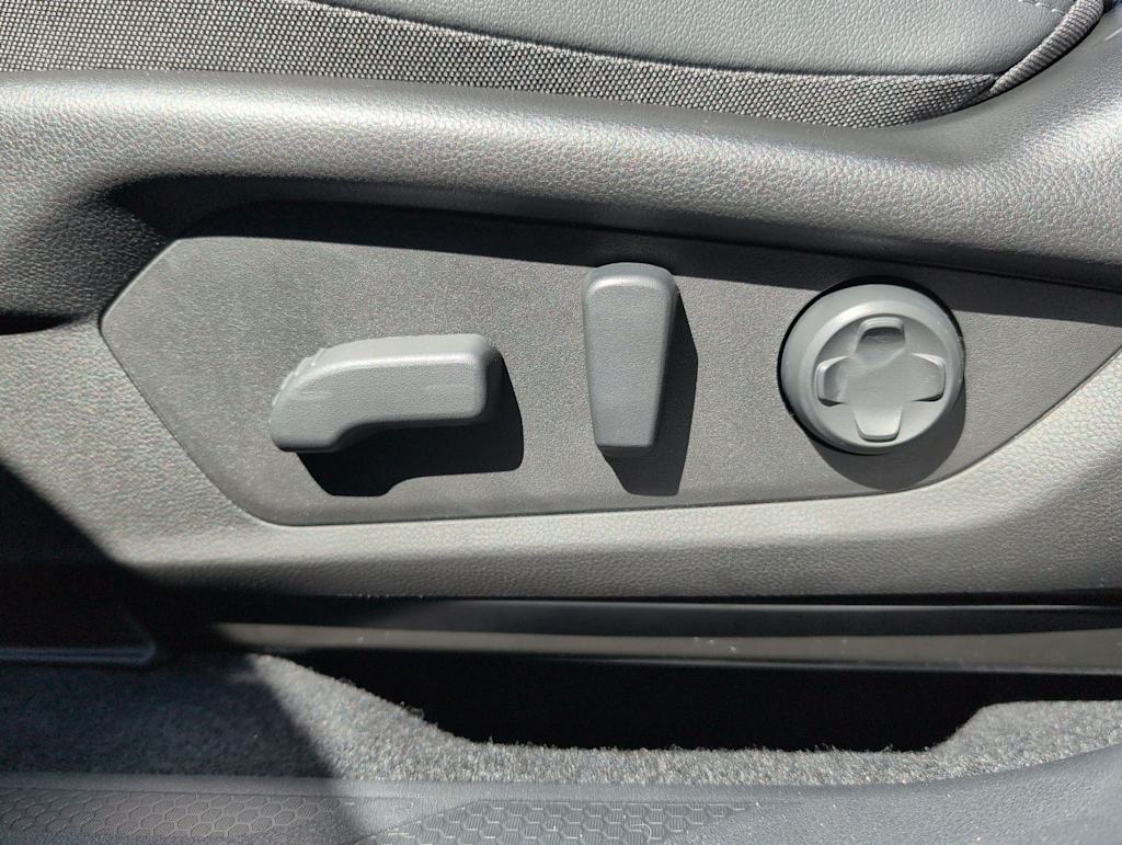 Thumbnail: 2026 Subaru Outback - 24