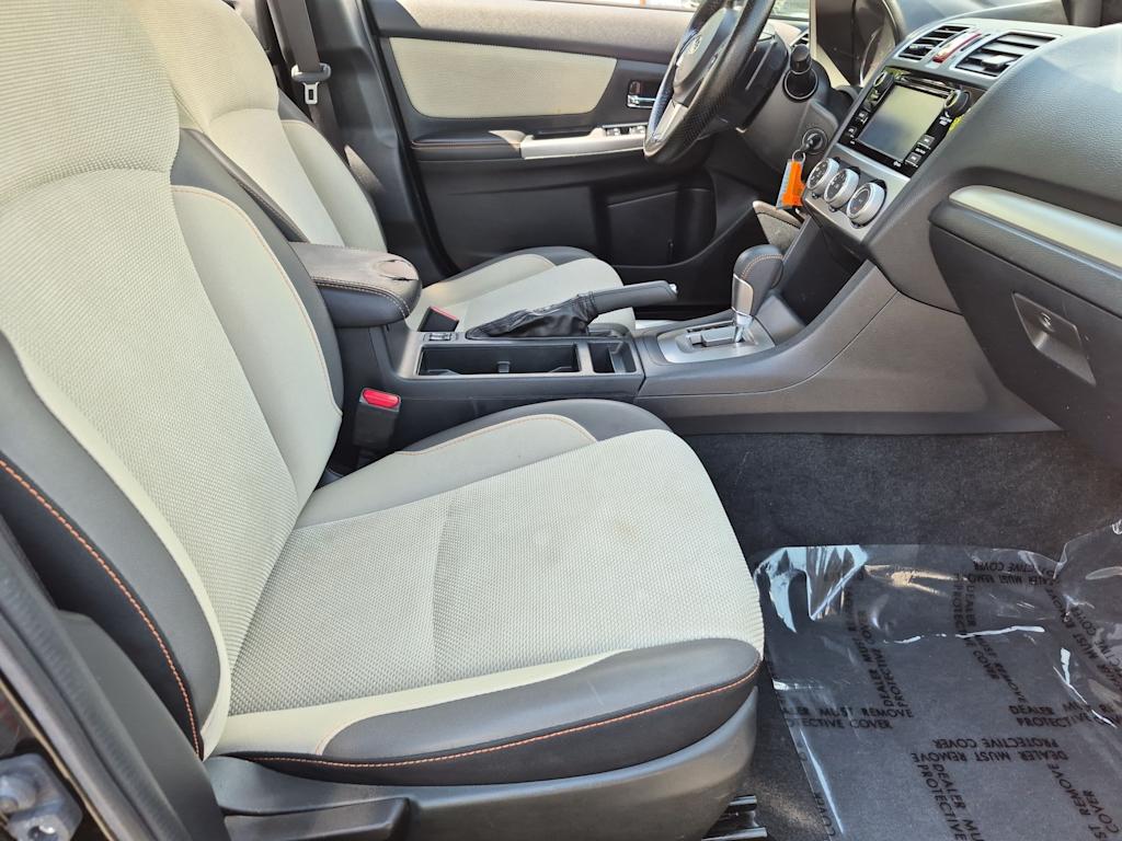 Thumbnail: 2017 Subaru Crosstrek - 11