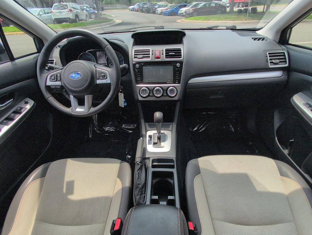 Thumbnail: 2016 Subaru Crosstrek - 9