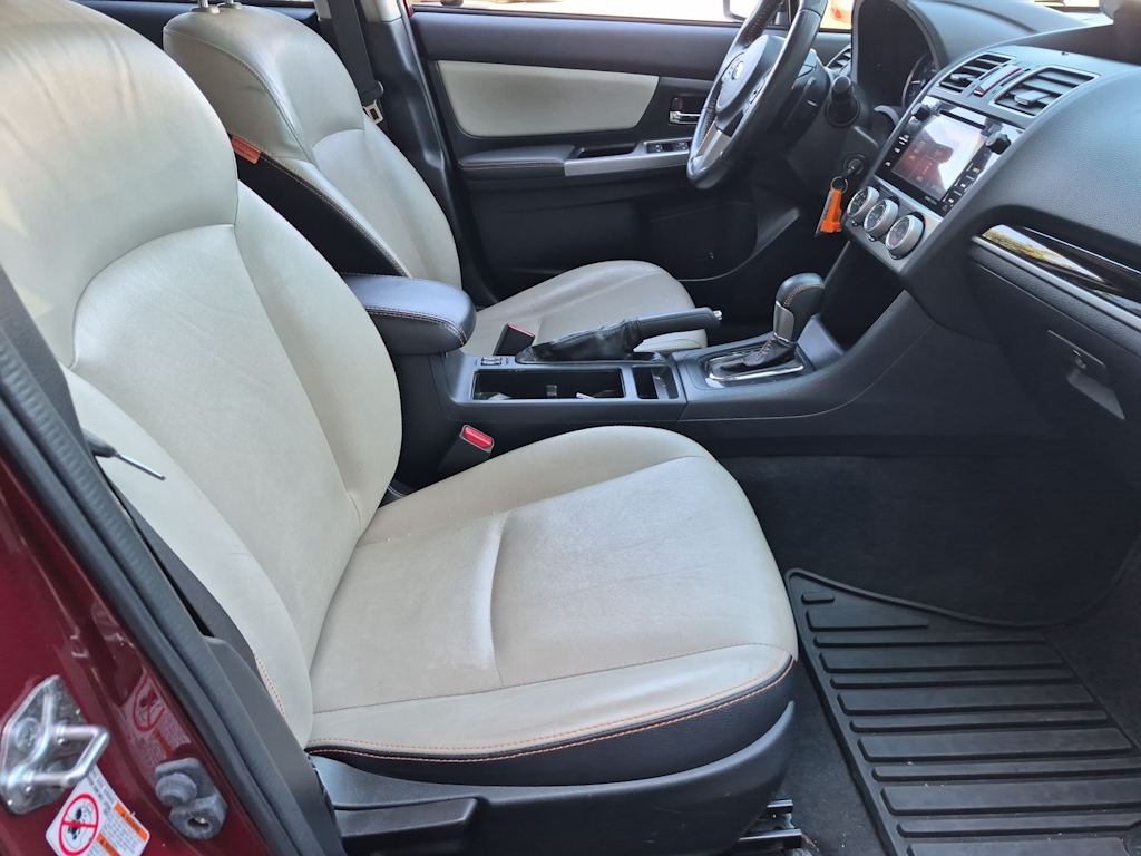 Thumbnail: 2016 Subaru Crosstrek - 10
