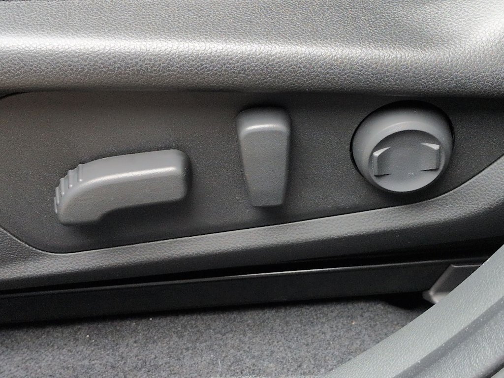 Thumbnail: 2025 Subaru Crosstrek - 26