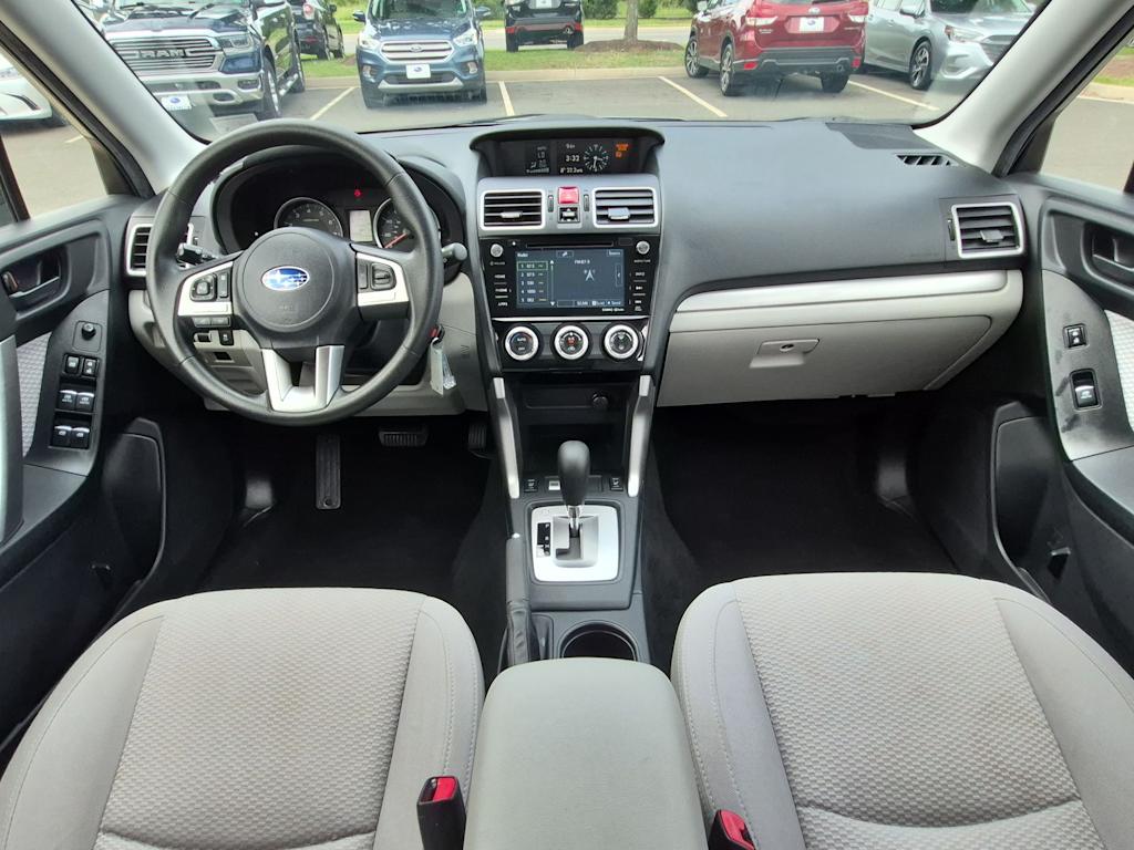 Thumbnail: 2018 Subaru Forester - 9