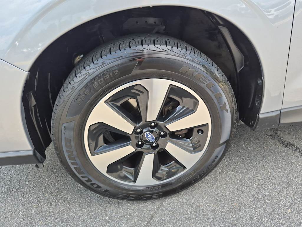 Thumbnail: 2018 Subaru Forester - 8