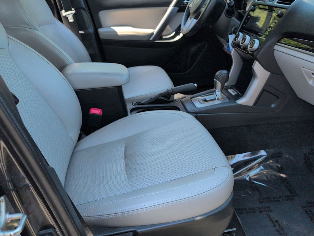 Thumbnail: 2017 Subaru Forester - 11