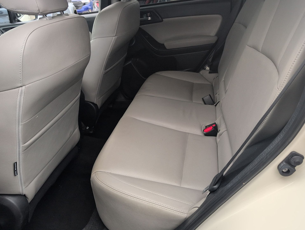 Thumbnail: 2017 Subaru Forester - 24