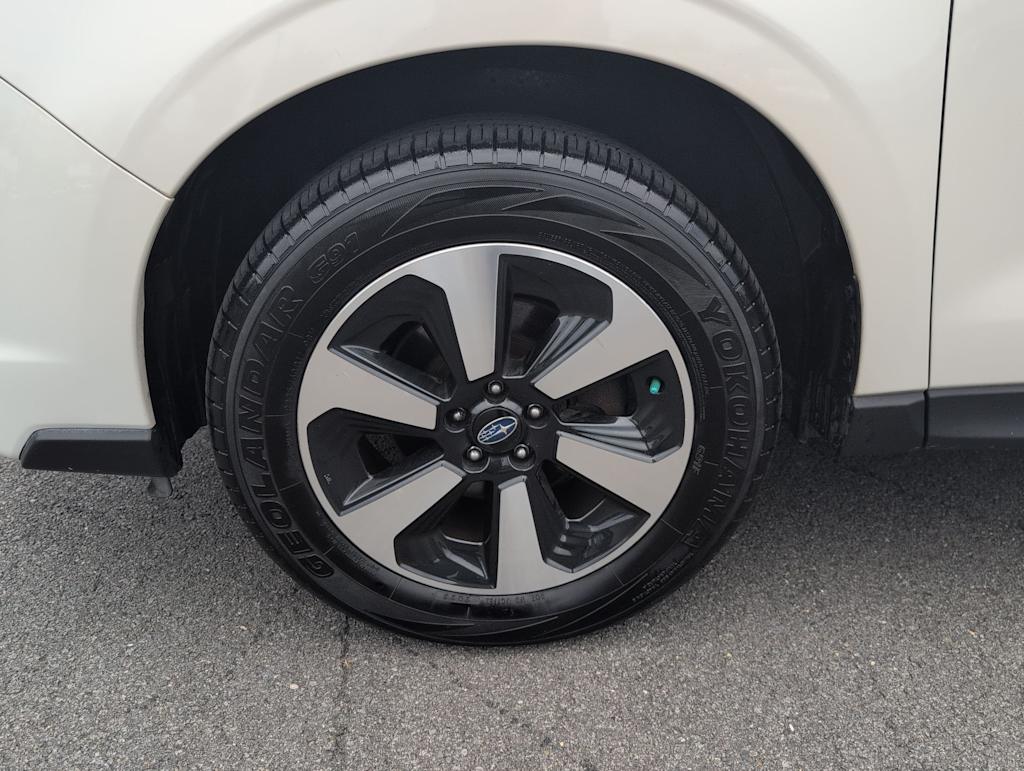 Thumbnail: 2017 Subaru Forester - 8