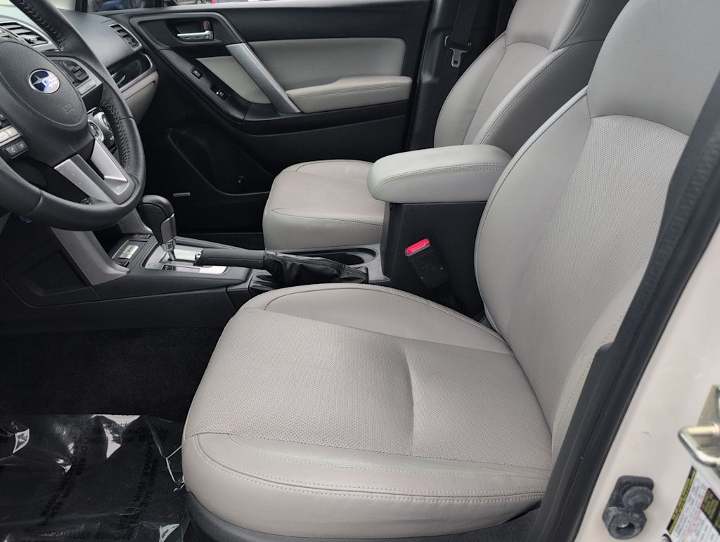 Thumbnail: 2017 Subaru Forester - 10