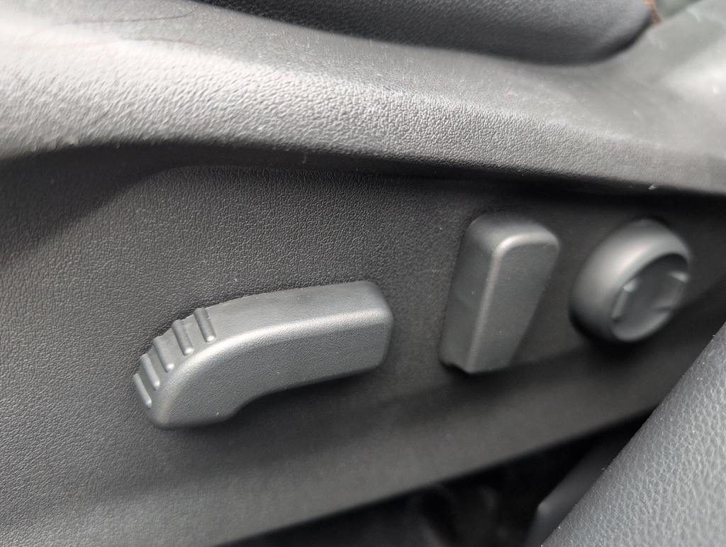 Thumbnail: 2025 Subaru Forester - 25