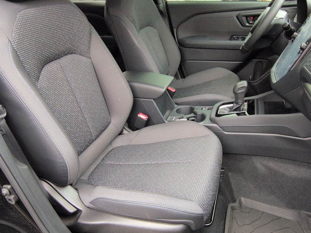 Thumbnail: 2025 Subaru Forester - 29