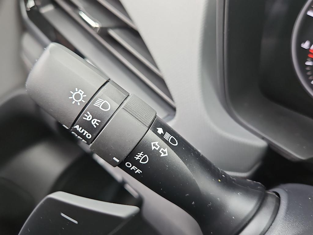 2025 Subaru Forester Sport 31
