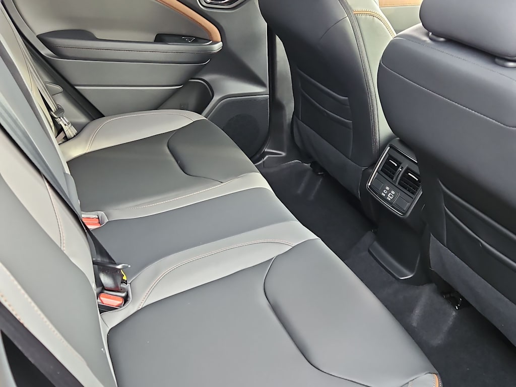 Thumbnail: 2025 Subaru Forester - 25