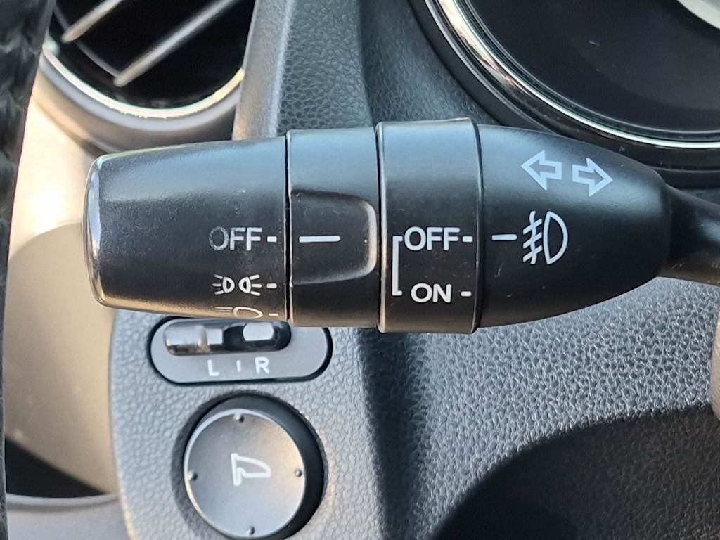 Thumbnail: 2013 Honda Fit - 14