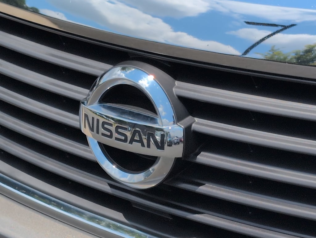 Thumbnail: 2015 Nissan Quest - 7