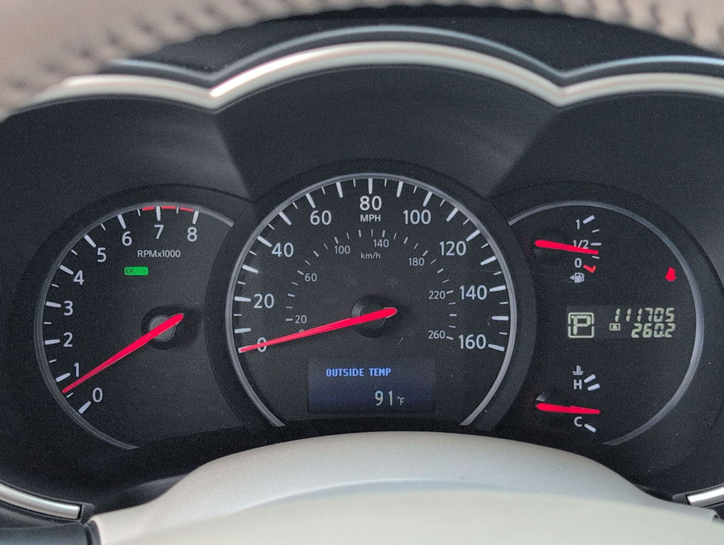 Thumbnail: 2015 Nissan Quest - 15