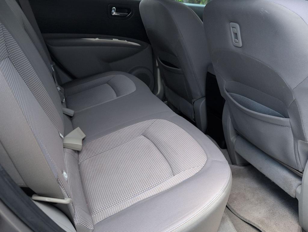 Thumbnail: 2013 Nissan Rogue - 28