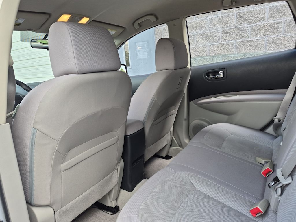 Thumbnail: 2013 Nissan Rogue - 11