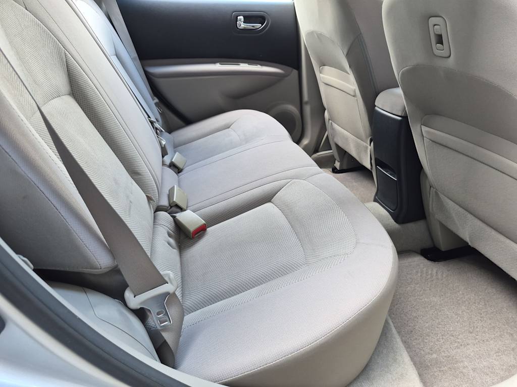 Thumbnail: 2013 Nissan Rogue - 23