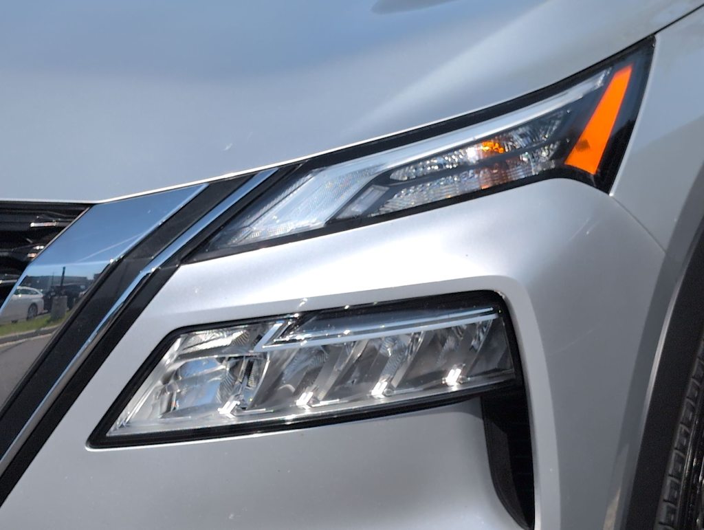 Thumbnail: 2023 Nissan Rogue - 24