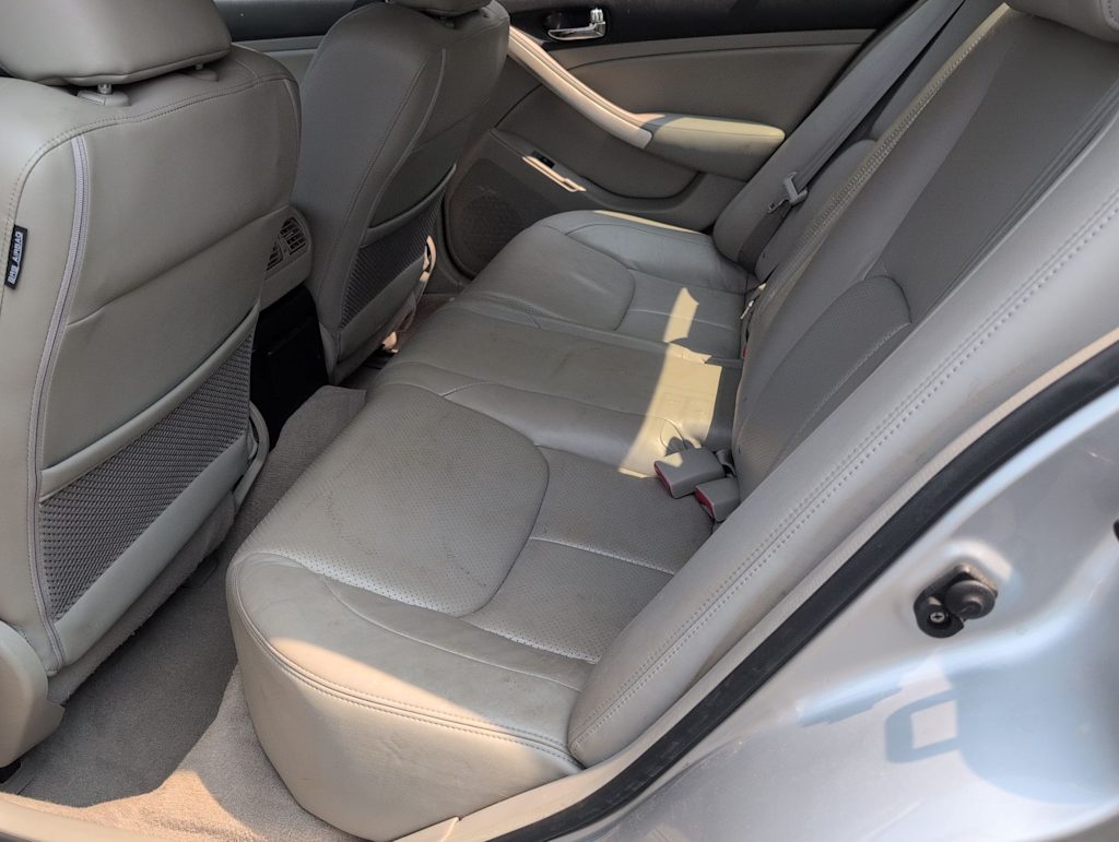 Thumbnail: 2006 INFINITI G35 - 24