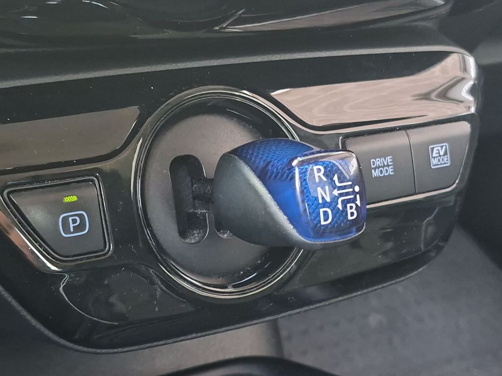 Thumbnail: 2022 Toyota Prius - 29