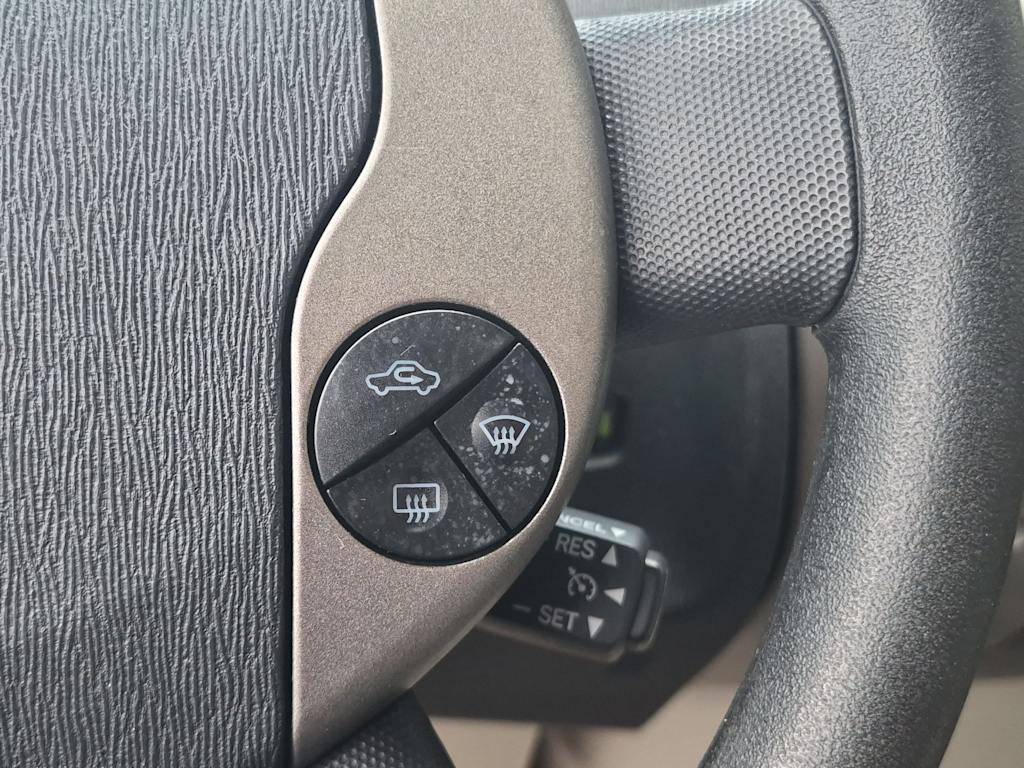 Thumbnail: 2008 Toyota Prius - 16