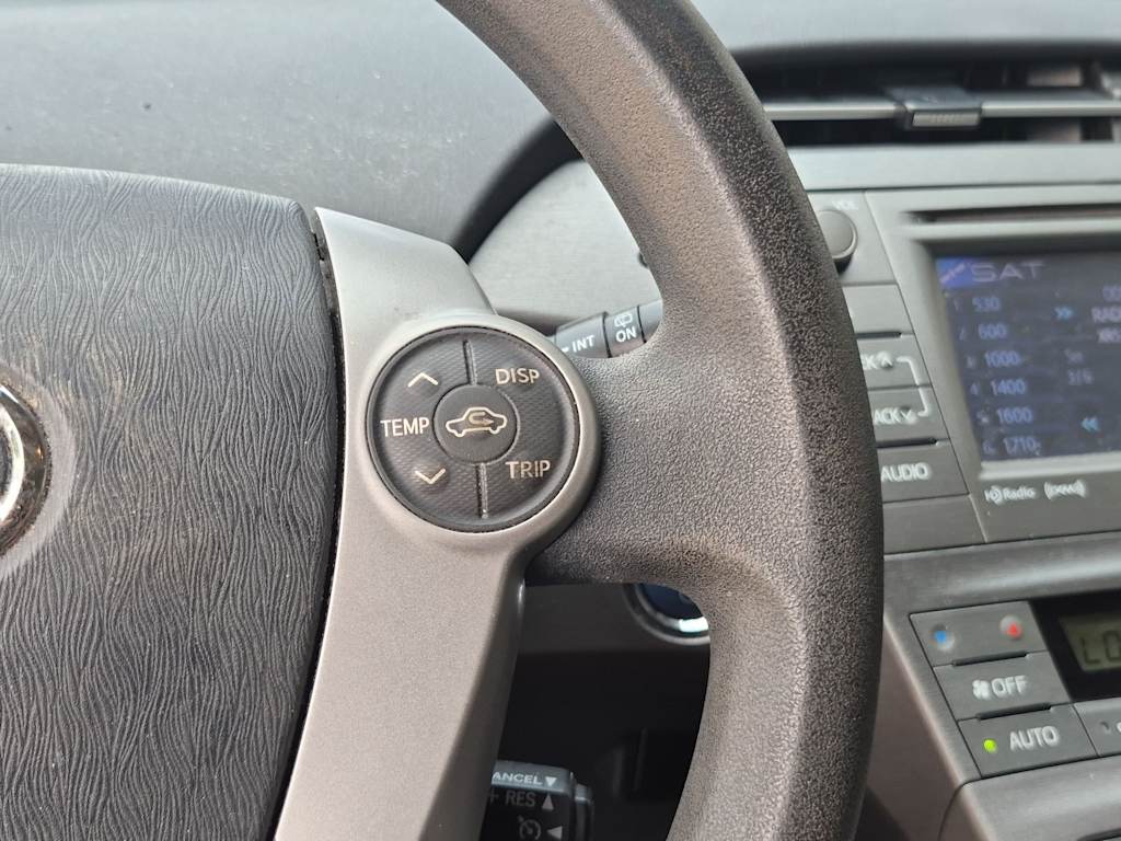 Thumbnail: 2013 Toyota Prius - 26