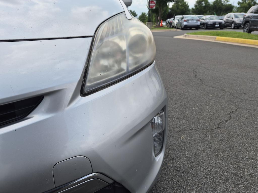 Thumbnail: 2013 Toyota Prius - 21