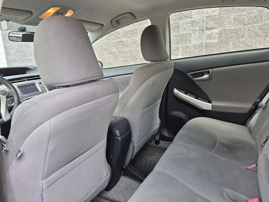 Thumbnail: 2013 Toyota Prius - 12