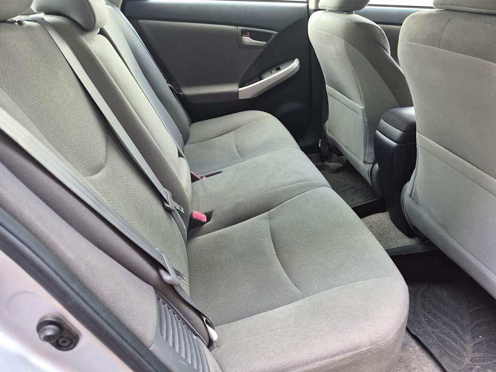 Thumbnail: 2013 Toyota Prius - 24