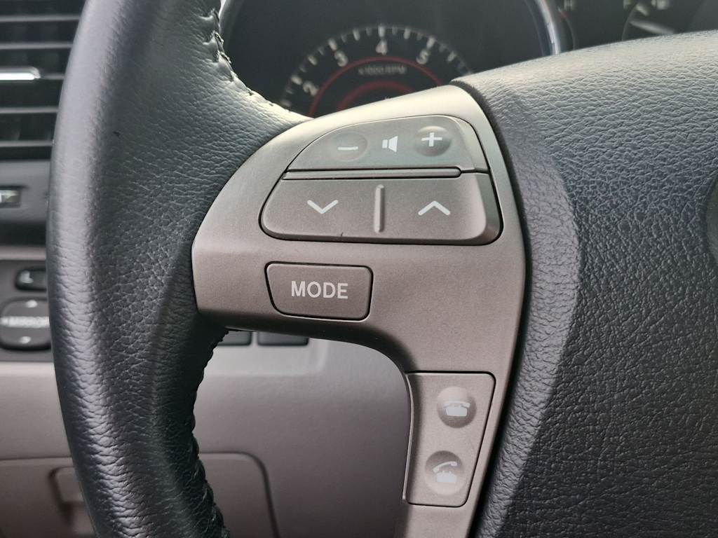 Thumbnail: 2009 Toyota Highlander - 27