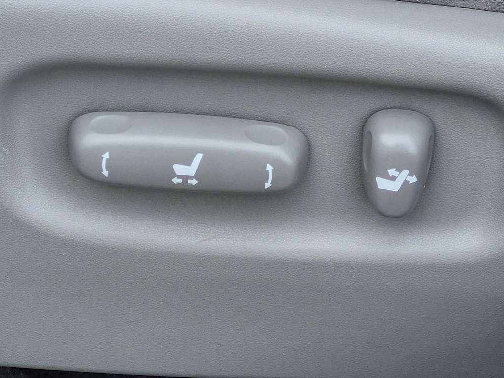 Thumbnail: 2009 Toyota Highlander - 33