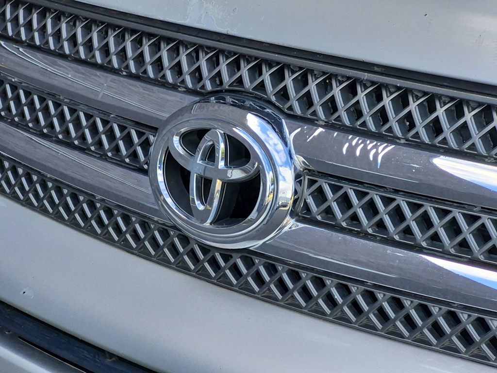 Thumbnail: 2006 Toyota Highlander - 7
