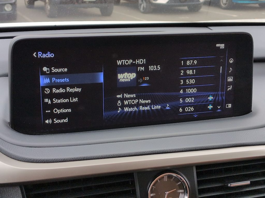 Thumbnail: 2021 Lexus RX - 36