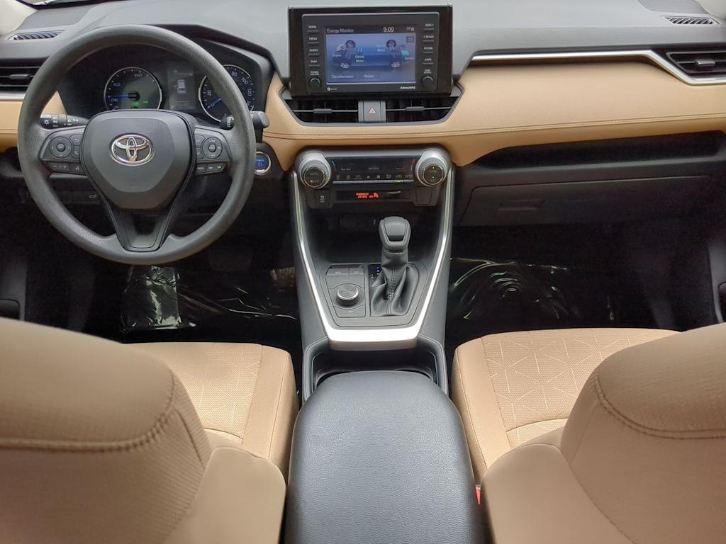 Thumbnail: 2020 Toyota RAV4 - 10