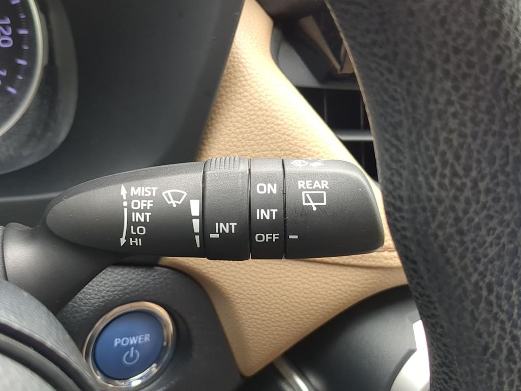 Thumbnail: 2020 Toyota RAV4 - 34